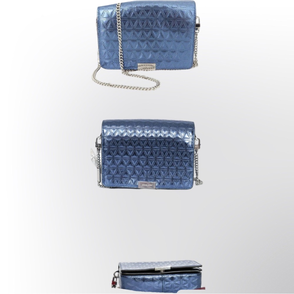 Michael Kors Leather Quilted Pyramids Gusset
Clutch Crossbody steel blue new - Picture 4 of 10